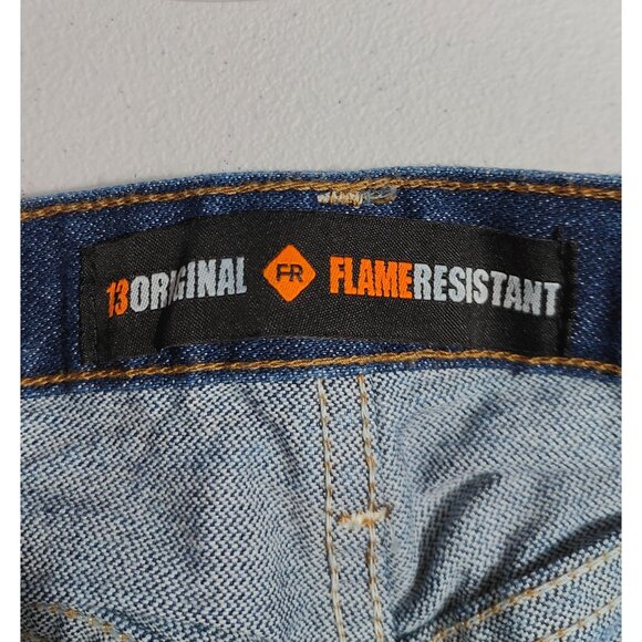 Wrangler Mens Flame Resistant Jeans Size 32x32 Original Fit 100% Cotton Denim - Picture 2 of 5